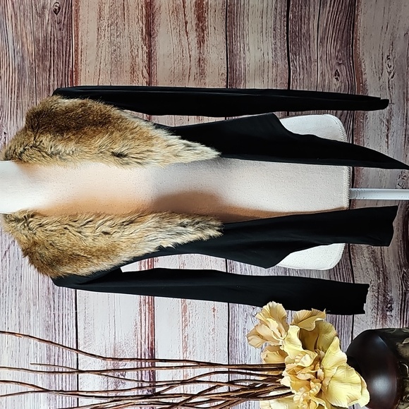 BAILEY 44 BLACK LONG SLEEVE FAUX FUR COLLAR TIE-FRONT CARDIGAN - Picture 3 of 11